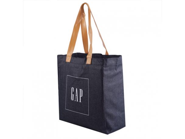 Free $6 Credit From GAP!